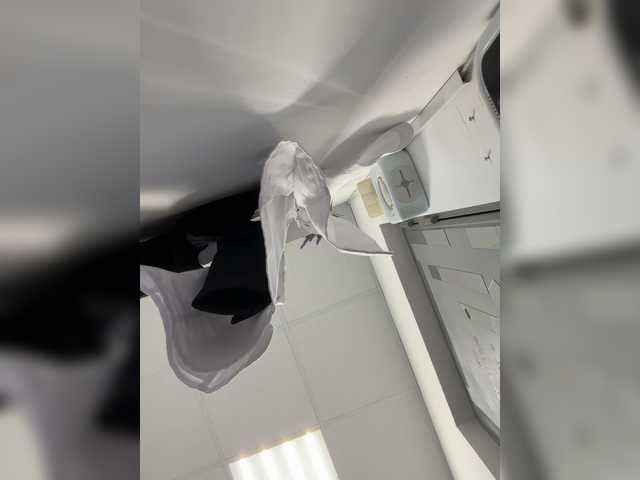 Amelia575-1's BongaCams show and profile