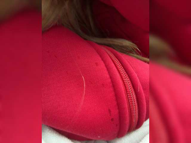 Amelia575-1's BongaCams show and profile