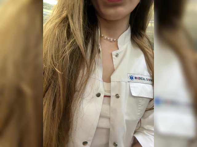 Amelia575-1 live cam