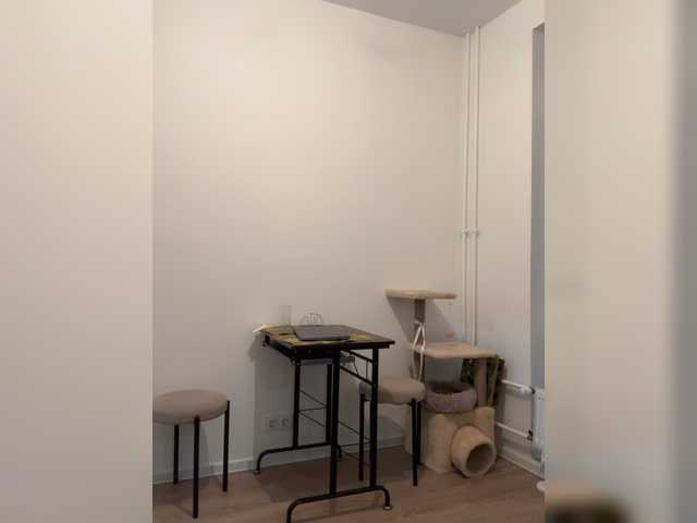  Amelia575-1 chat room