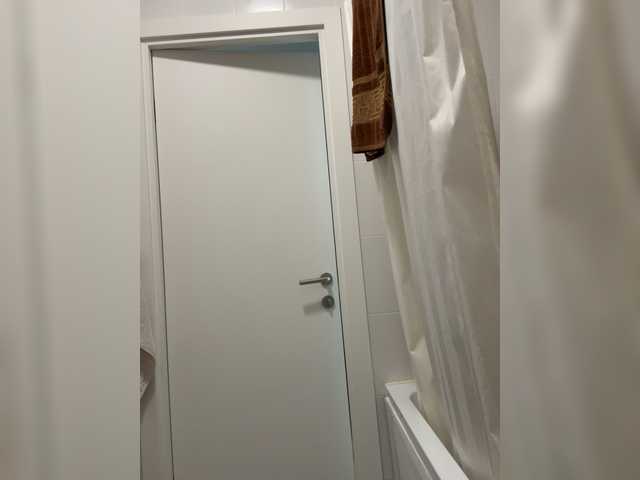 Amelia575-1's BongaCams show and profile