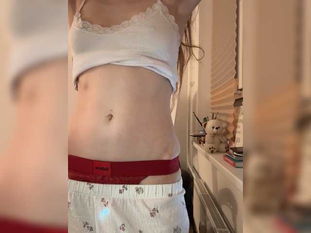 Amelia575-1's BongaCams show and profile