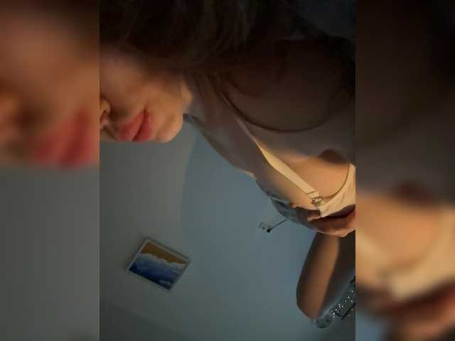 Amelia575-1's BongaCams profile
