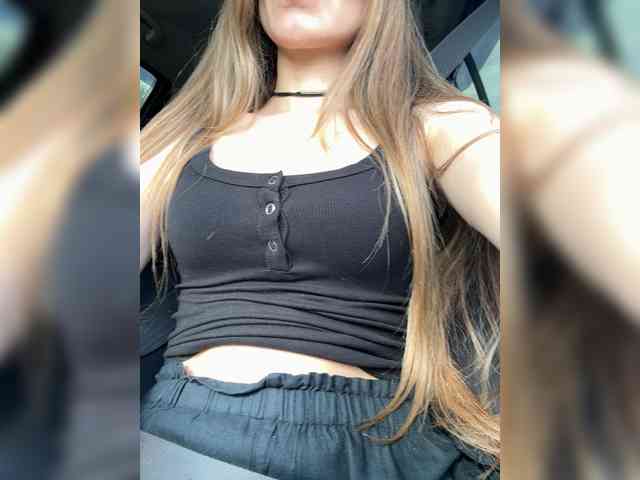 Amelia757 webcam