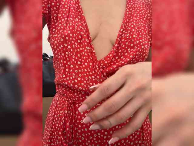 Amelia5777 webcam