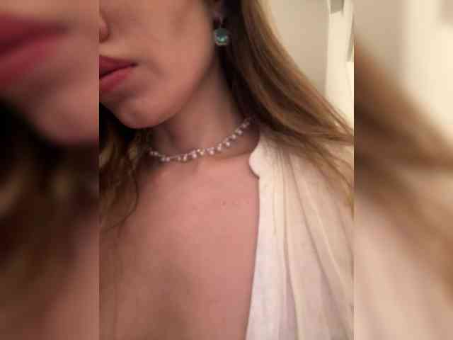 Amelia575-1 webcam