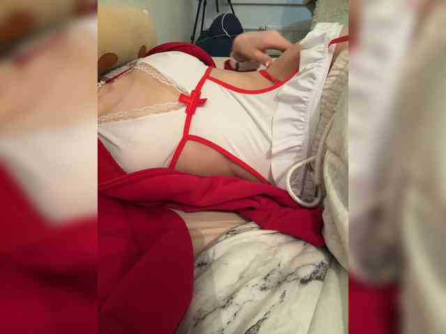 Amelia575-1 Live Webcam on BongaCams