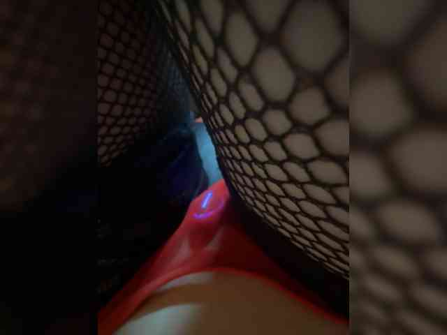 Amelia5777 webcam