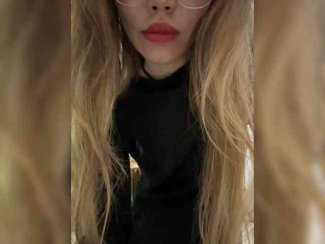 Amelia757 webcam