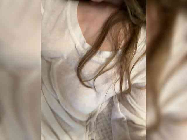 Amelia757 webcam