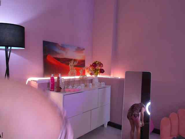 taticamomile webcam