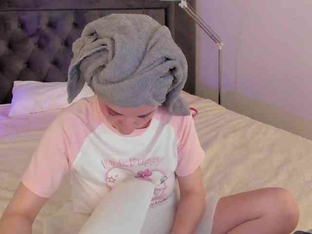 taticamomile webcam