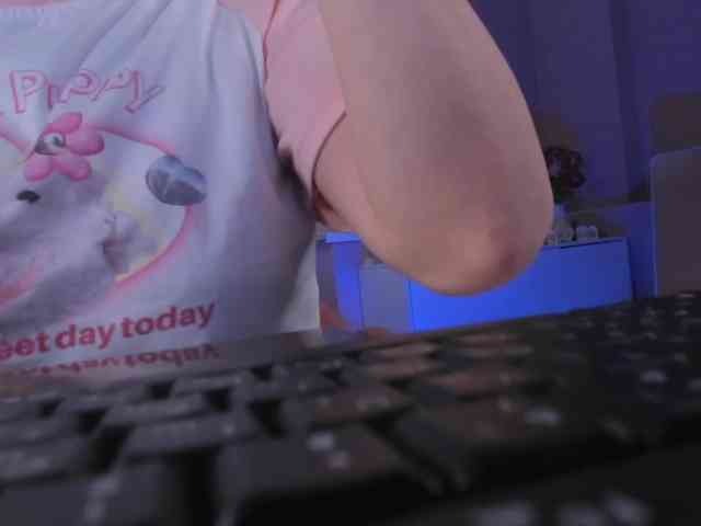 taticamomile webcam