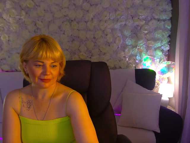 AmiraNight live cam on BongaCams