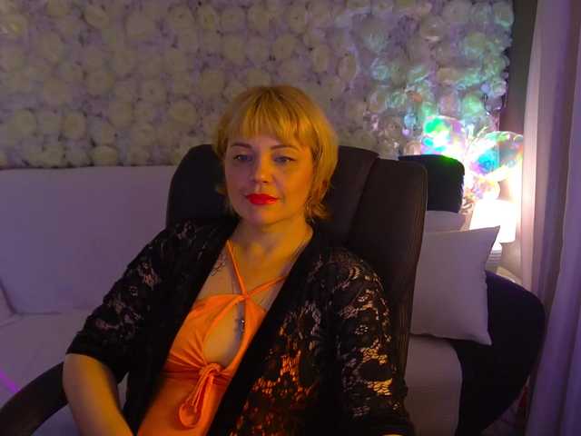 AmiraNight live cam on BongaCams