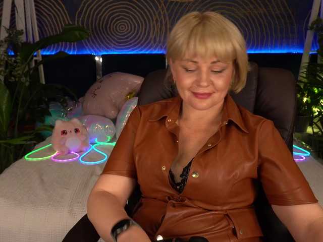 AmiraNight live cam on BongaCams