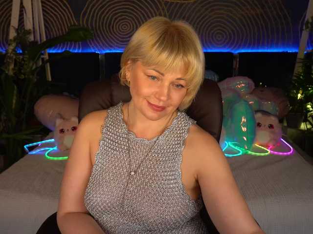AmiraNight live cam on BongaCams