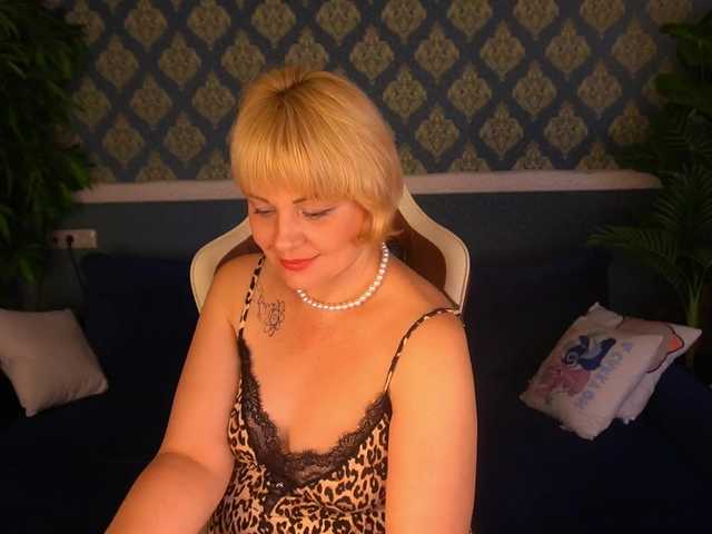 AmiraNight live cam on BongaCams