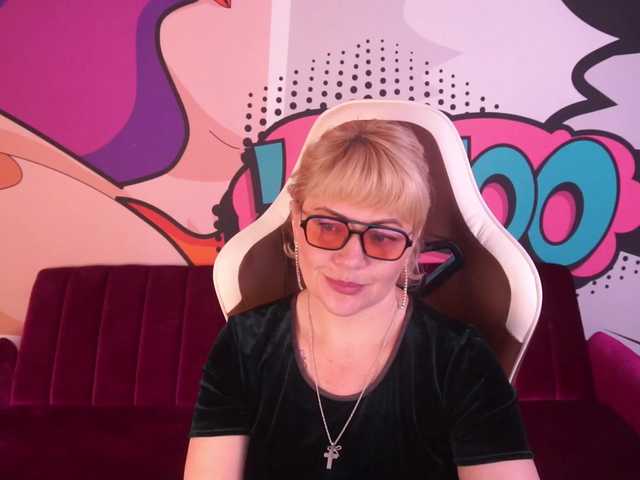 AmiraNight live cam on BongaCams