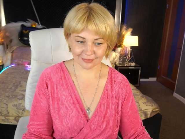 AmiraNight live cam on BongaCams