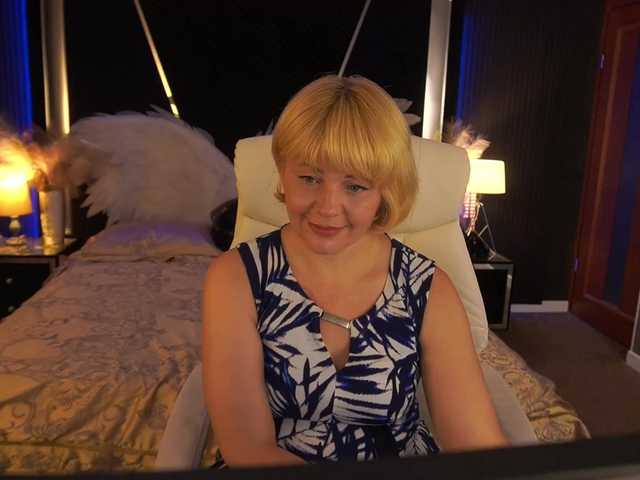 AmiraNight live cam on BongaCams