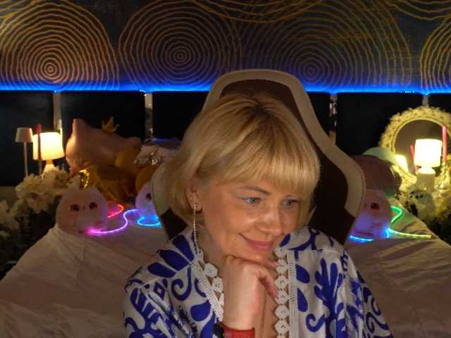 Перейти в чат AmiraNight
