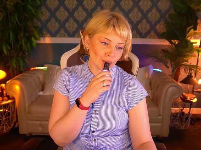 amiranight live sex