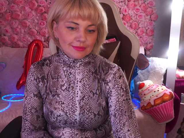 AmiraNight live cam on BongaCams