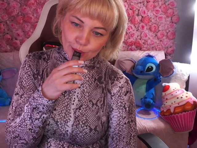AmiraNight live cam on BongaCams