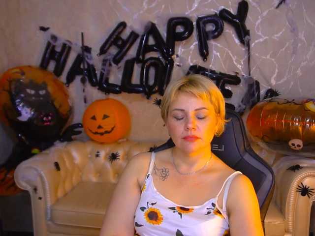 AmiraNight live cam on BongaCams