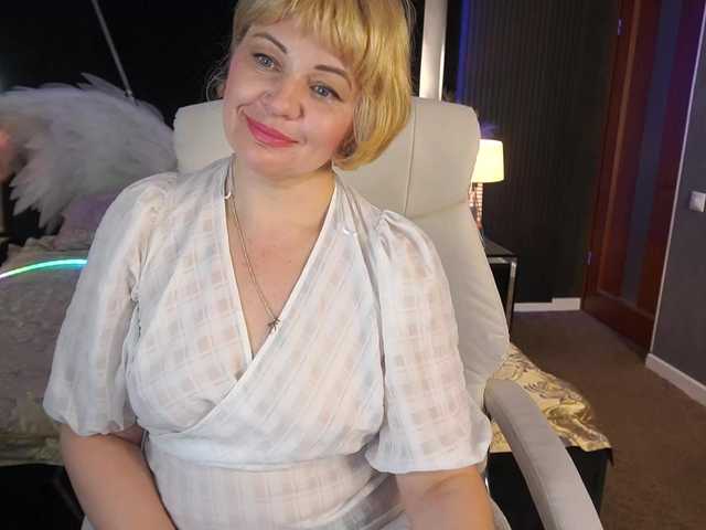 AmiraNight live cam on BongaCams