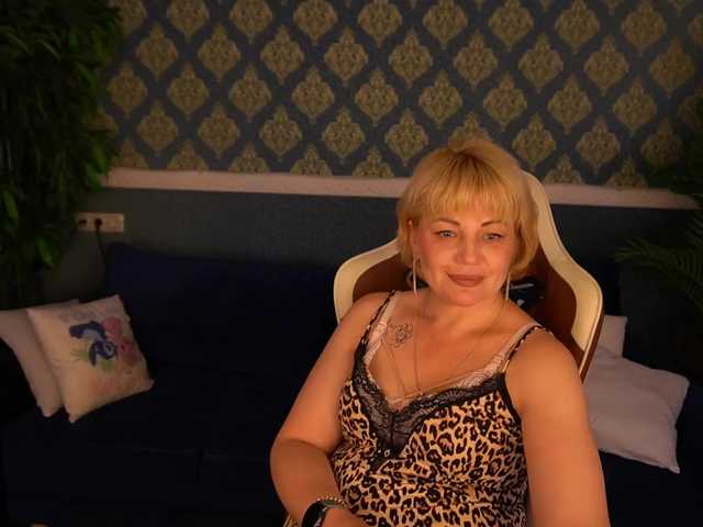 AmiraNight live cam on BongaCams