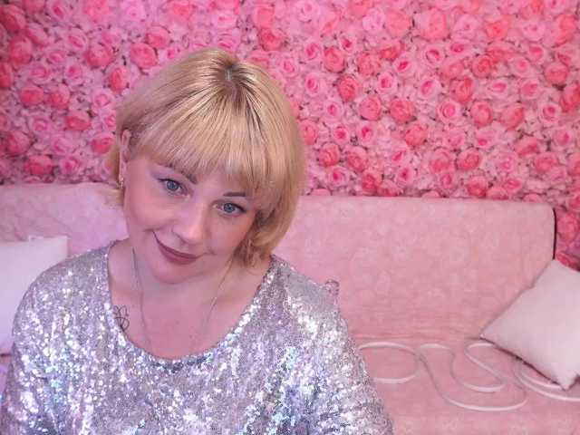 AmiraNight live cam on BongaCams