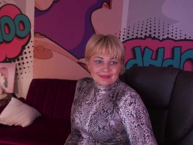 AmiraNight live cam on BongaCams