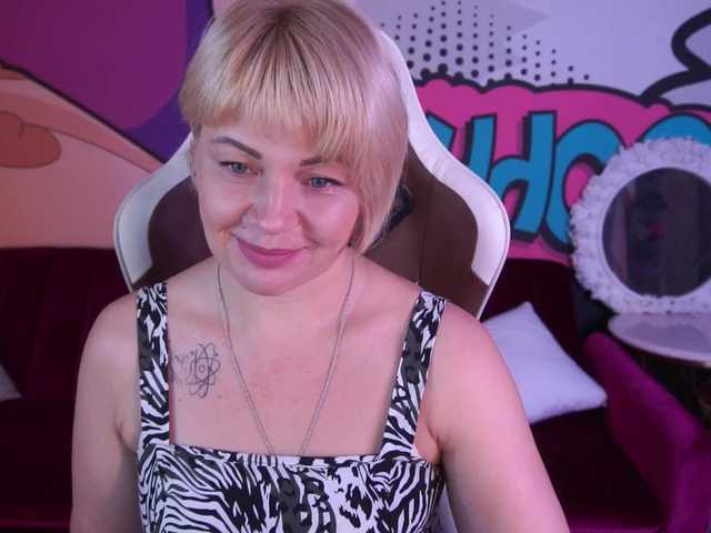 AmiraNight live cam on BongaCams