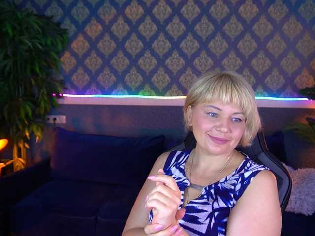 AmiraNight live cam on BongaCams
