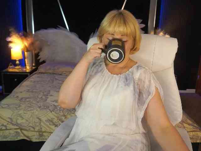 AmiraNight Live Webcam on BongaCams