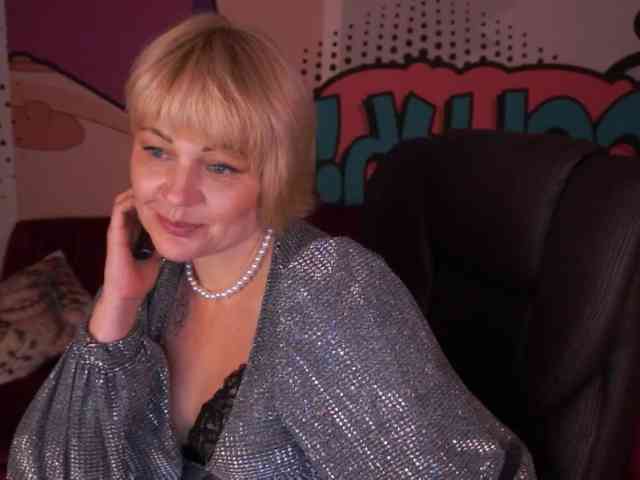 AmiraNight Live Webcam on BongaCams