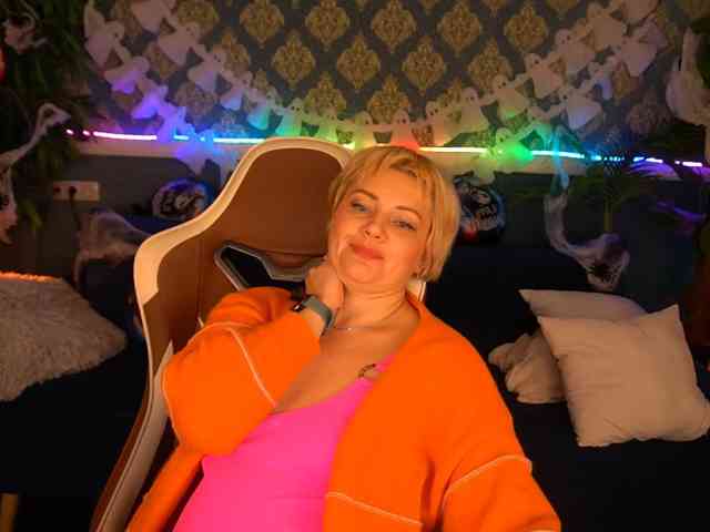 AmiraNight Live Webcam on BongaCams