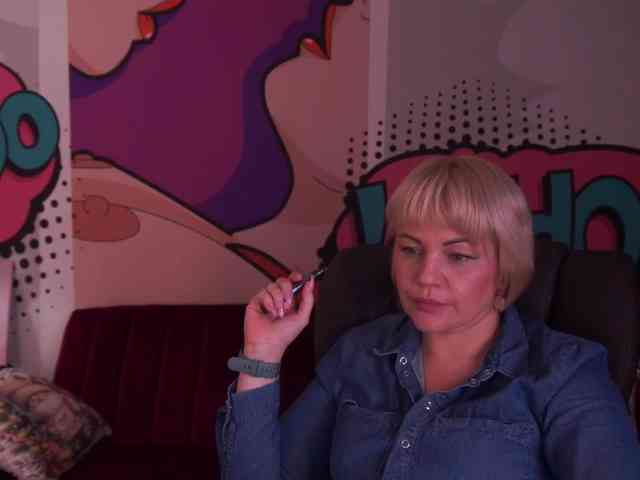 AmiraNight's webcam live show
