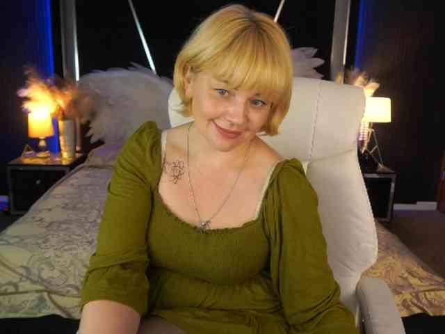 AmiraNight Live Webcam on BongaCams