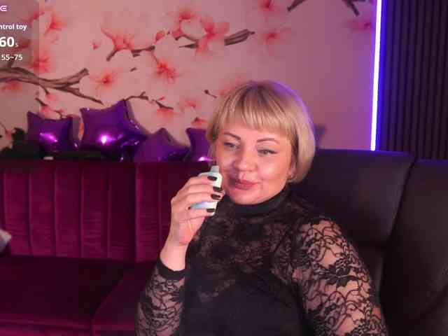 Modella: AmiraNight