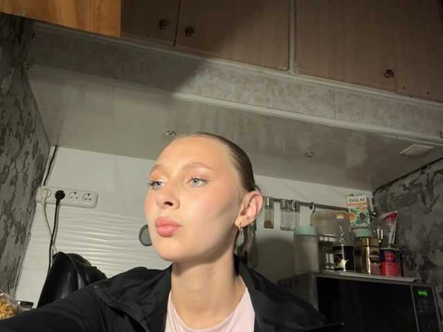 enchanty-shawty live cam on BongaCams