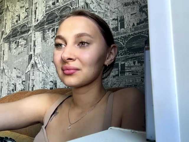 enchanty-shawty live cam on BongaCams