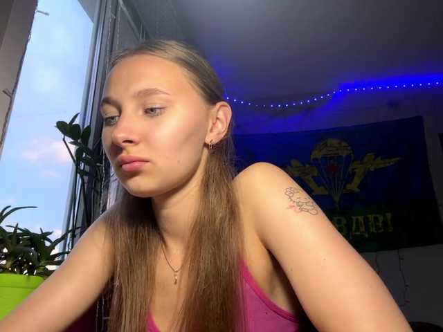 enchanty-shawty live cam on BongaCams