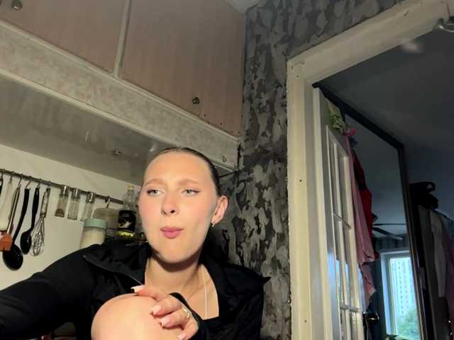 enchanty-shawty live cam on BongaCams