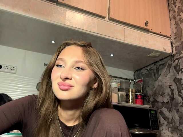enchanty-shawty live cam on BongaCams