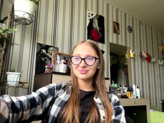  enchanty-shawty chat room