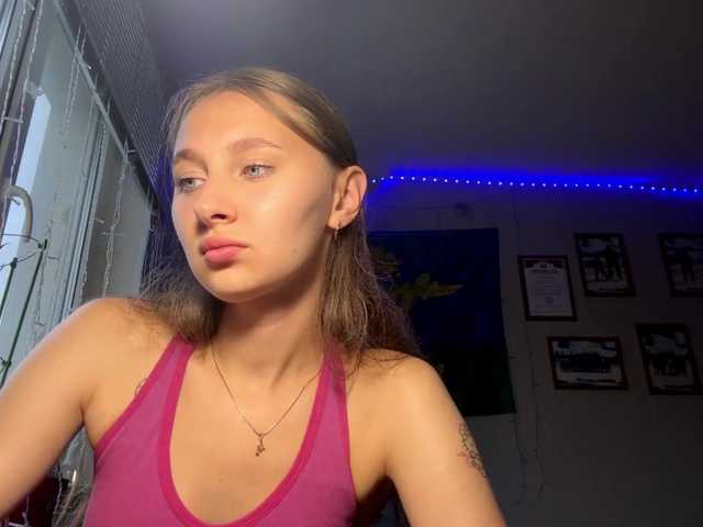 enchanty-shawty live cam on BongaCams