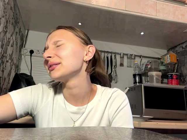 enchanty-shawty live cam on BongaCams